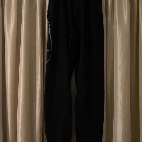 Nike Men's Medium Tall Black Joggers with White Accents - Picture 2 of 9